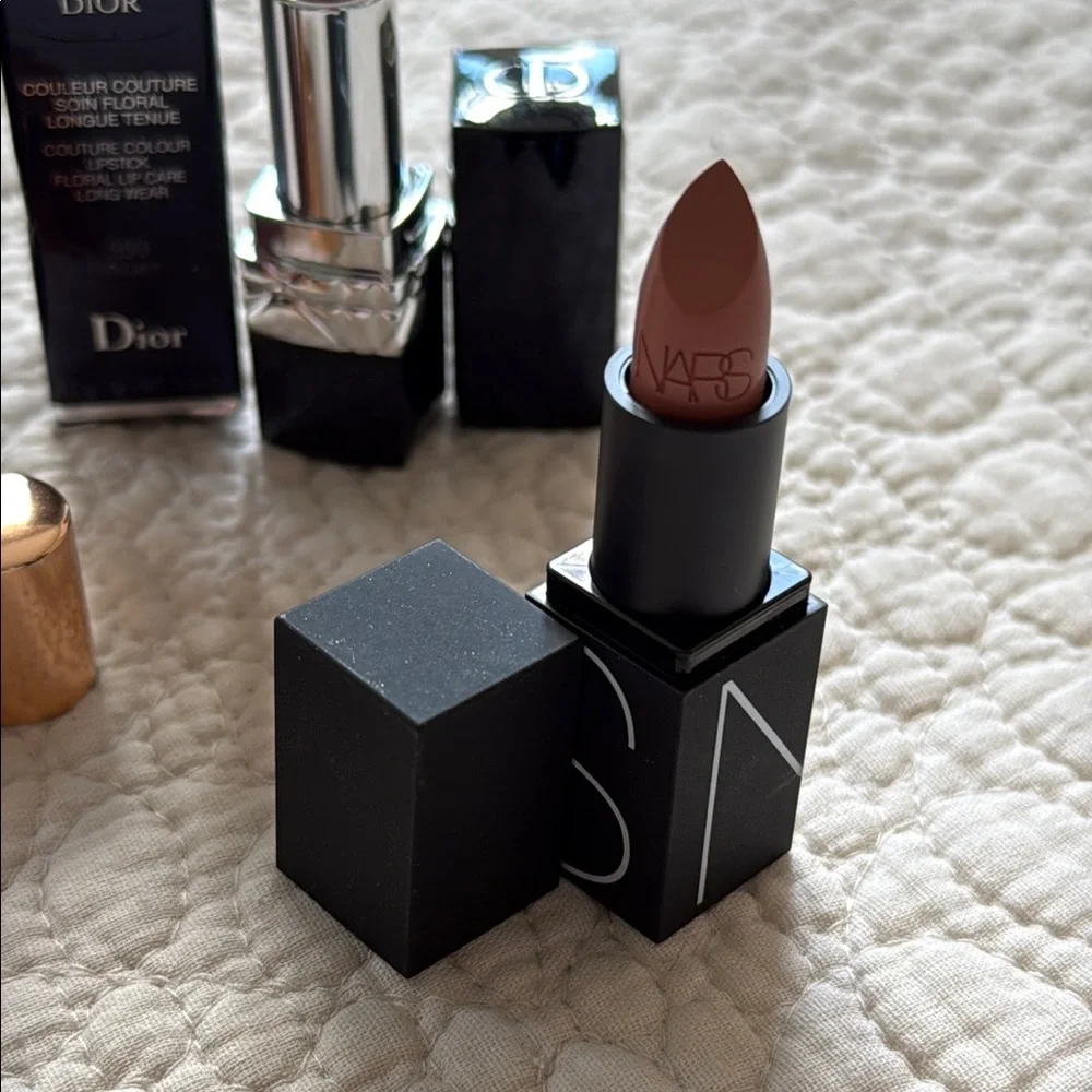 Set of Mini Lipstick Dior 999, Charlotte Tilbury Pillow Talk and Nars Rosecliff - Picture 4 of 7